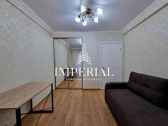 Продаж Квартира 2-кімнатна, 5/5 поверх на вул. Кирило-Мефодіївська Киев