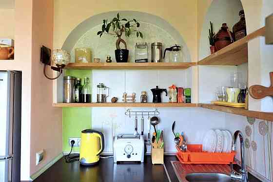 Оренда Квартира 2-кімнатна, 9/9 поверх Kiev