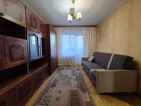 Продаж Квартира 1-кімнатна, 1/9 поверх на Деміївська вул., д. 37 Київ