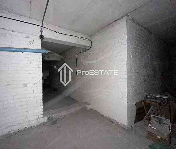 Продаж офісне приміщення на вул. Старонаводницька приміщень - 5, поверх - 19/19 Kiev