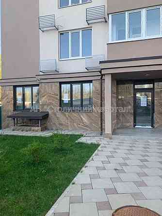 Оренда торгове приміщення на Заболотного Академіка вул., 15Г приміщень - 1, поверх - 1/25 Киев