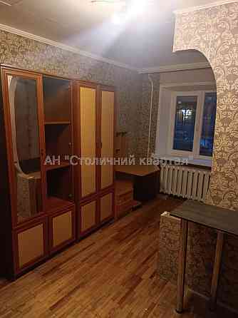 Оренда Квартира 1-кімнатна, 1/5 поверх на Санаторна вул., 11 Kiev