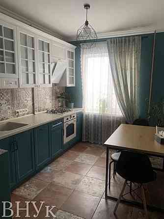 Продаж Квартира 3-кімнатна, 7/9 поверх на Відродження Луцк