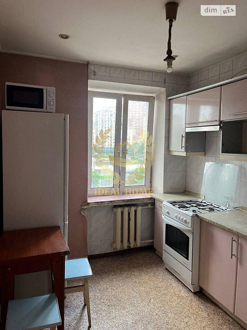 Продаж Квартира 3-кімнатна на Победы пл., 5 Kiev - photo 1