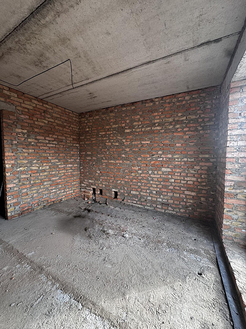 Продаж 1к Квартира 39.9 кв.м Фабрична вул. Rivne - photo 4