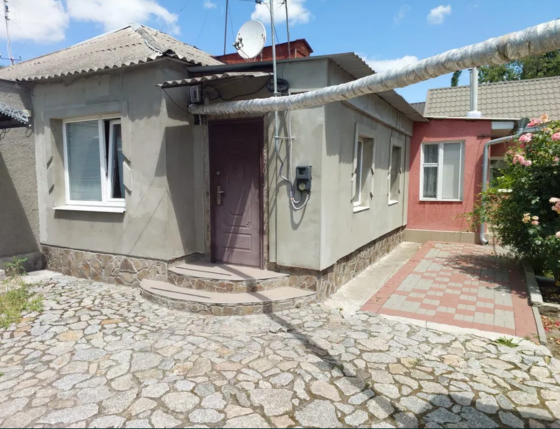 Продам частину будинку м.Кропивницький р-н Новомиколаївка. Кропивницький