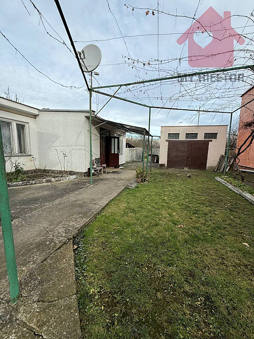 Продаж 1-поверховий Будинок з ділянкою 15 сот 130 кв.м  на Центральна Uzhhorod - photo 4