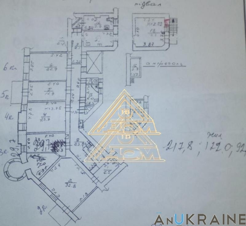 Продам шестикомнатную коммунальную квартиру в крепком теплом доме. Одеса - фото 6