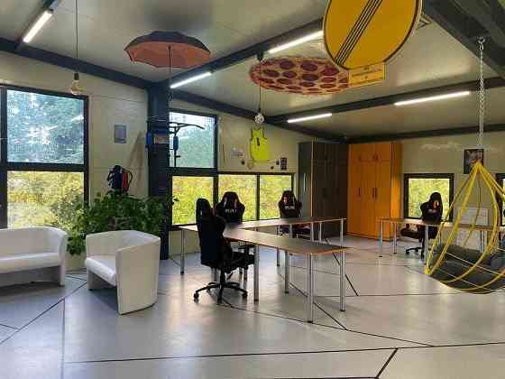 Оренда офісне приміщення на улица Садовая, д.132 приміщень - 3, поверх - 3/3 Киев