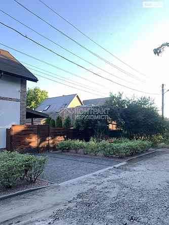 Продаж Будинок 6-кімнатний на вул. Вокзальная Kharkiv
