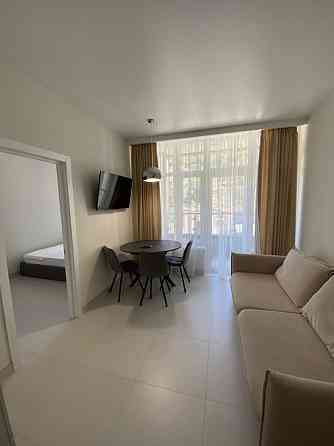 Оренда Квартира 1-кімнатна, 2/6 поверх на Фонтанская Дорога ул., 153/13 Одесса