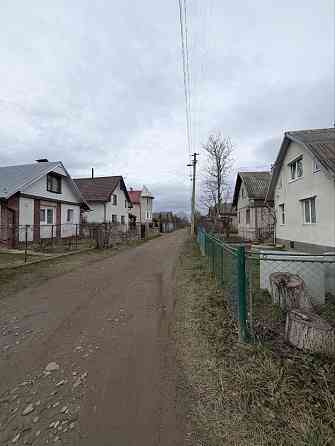 Продаж Будинок на Вишнева 