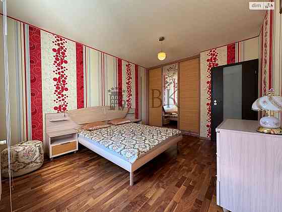 Оренда Квартира 3-кімнатна, 9/16 поверх на Вишняківська, 7а Kiev