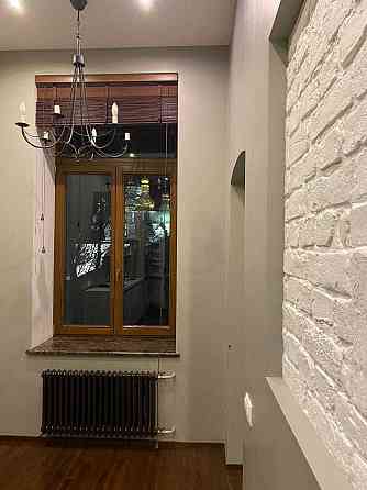 Продаж Квартира 1-кімнатна, 3/5 поверх на Стрілецька вул., д. 7/6 Киев