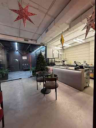 Оренда торгове приміщення на вул. Січових Стрільців поверх - 1/4 Івано-Франківськ