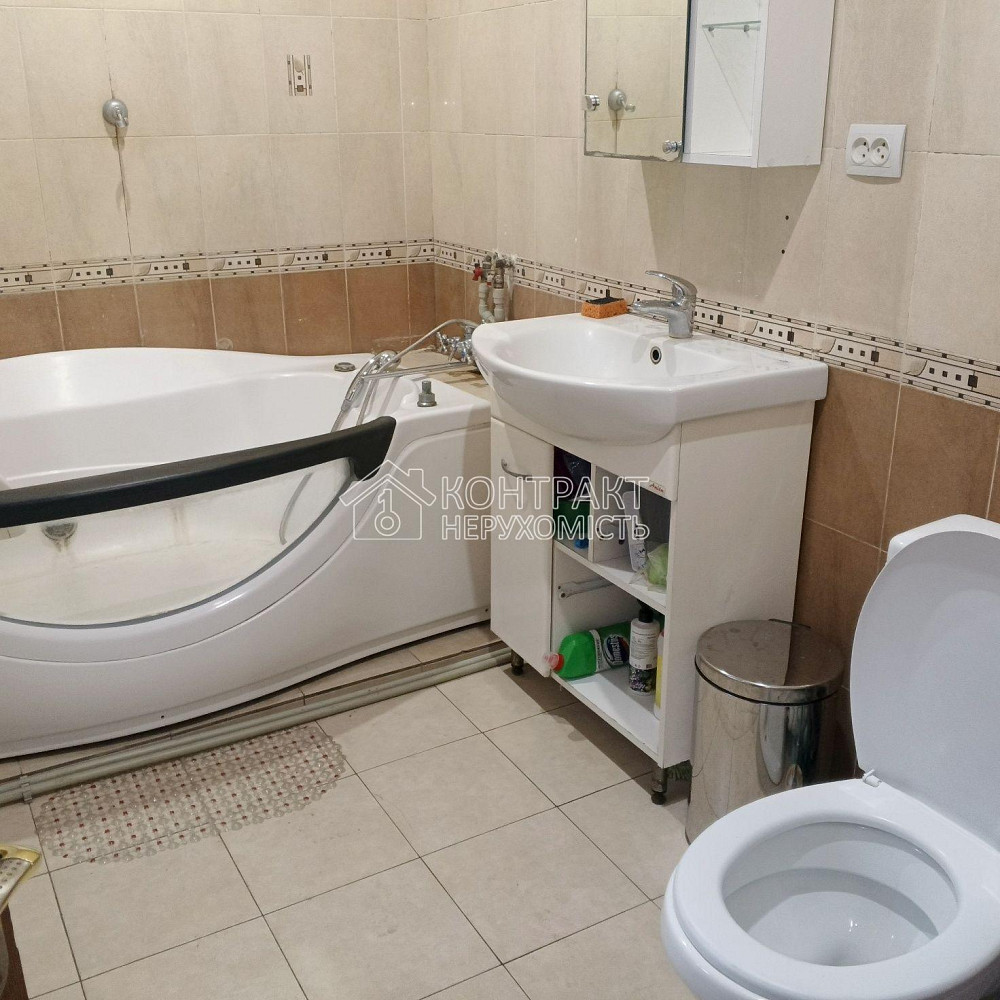 Продаж Будинок 4-кімнатний на вул. Борткевича Сергія Мерефа  - изображение 6