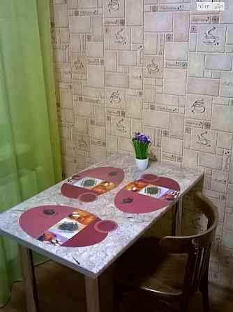 Оренда Квартира 1-кімнатна, 6/25 поверх на Софії Русової, 1 Kiev