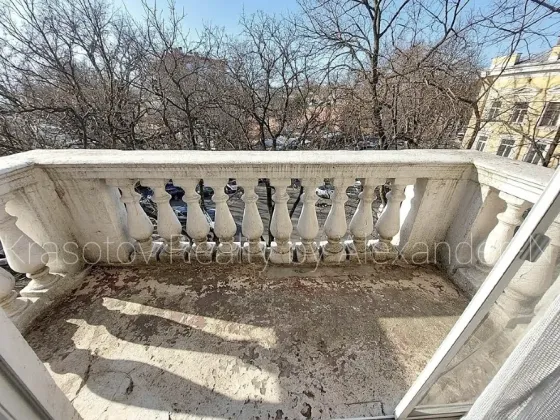 Продаж 3к Квартира 112 кв.м Еврейская, 36 Одеса