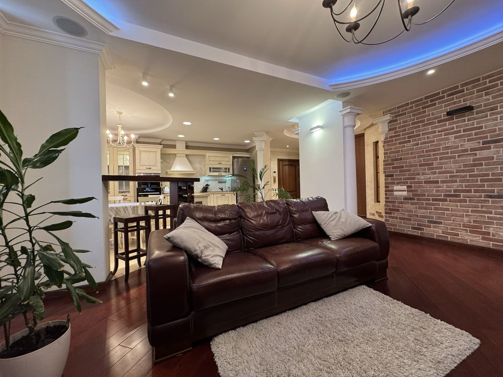 Продаж Квартира 4-кімнатна, 15/17 поверх на Касіяна Василя вул., д. 2/1 Kiev - photo 1