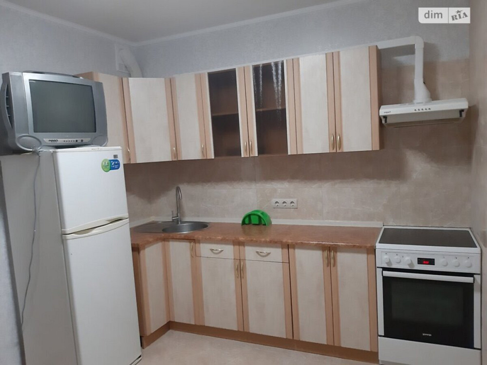 Оренда Квартира 1-кімнатна, 22/22 поверх на Драгоманова ул., 8 а Київ - фото 1