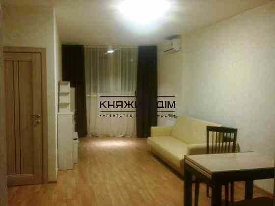 Продаж Квартира 1-кімнатна, 9/25 поверх на Сикорского ул. Киев