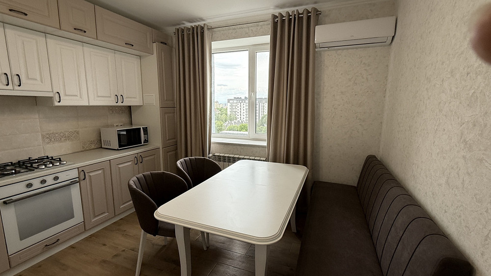 Продаж Квартира 3-кімнатна, 9/9 поверх на вул. Національної Гвардії Івано-Франківськ - фото 1