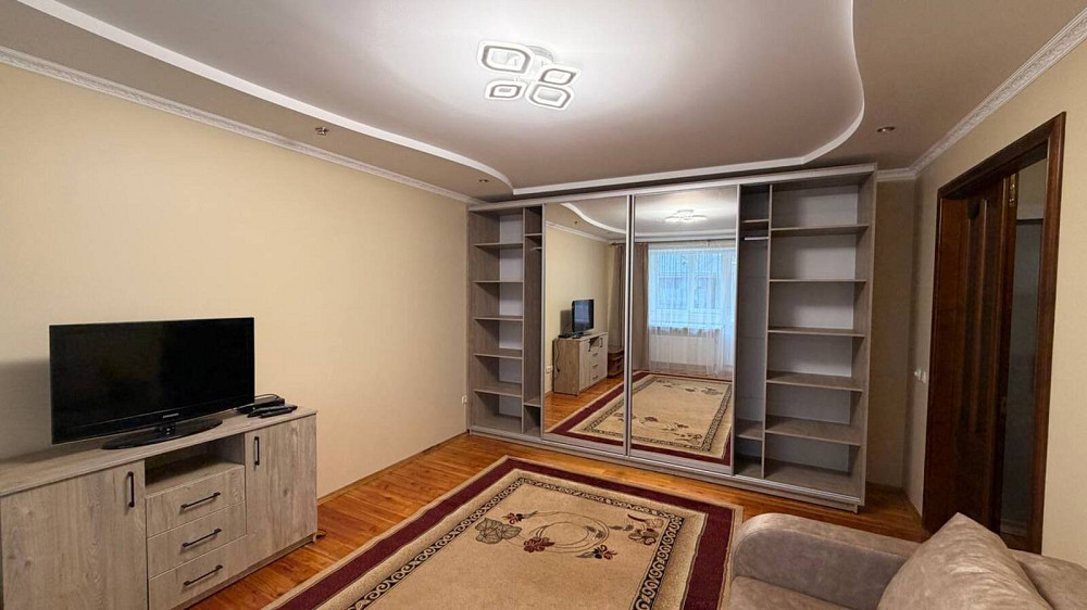 Оренда Квартира 2-кімнатна, 1/6 поверх на вул. Вербицького М. Тернопіль - фото 2