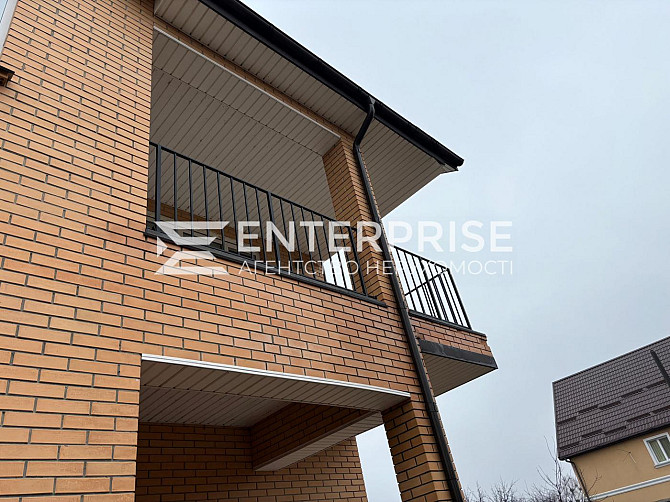 Продаж 3-поверховий  з ділянкою 11 сот 389 кв.м 7+ кімн. на 8-Й Північно-Озерний пров. вул. Kiev - photo 7