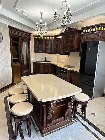 Продаж Квартира 3-кімнатна, 25/26 поверх на Коновальця Євгена вул., д. 36Б Kiev