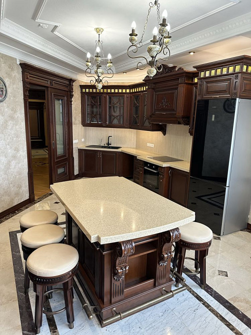 Продаж Квартира 3-кімнатна, 25/26 поверх на Коновальця Євгена вул., д. 36Б Kiev - photo 1