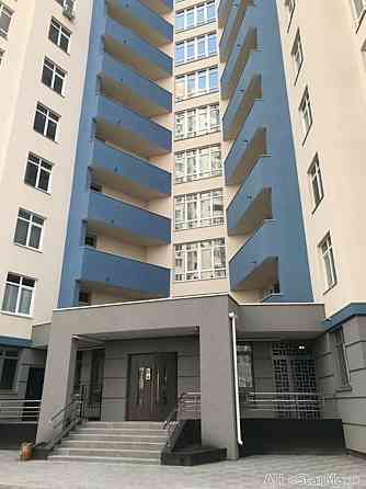 Продаж Квартира 1-кімнатна, 21/25 поверх на Олени Пчілки, 7 Киев