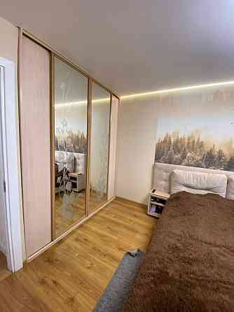 Продаж Квартира 2-кімнатна, 4/5 поверх на Симоненка Івано-Франківськ