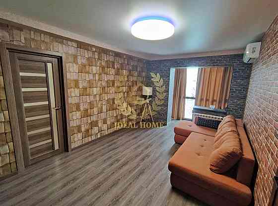 Продаж Квартира 2-кімнатна на Донца Михаила ул., 21А Київ