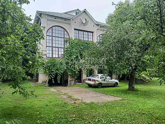 Продаж Будинок 7-кімнатний на вул. Будівників Pesochin