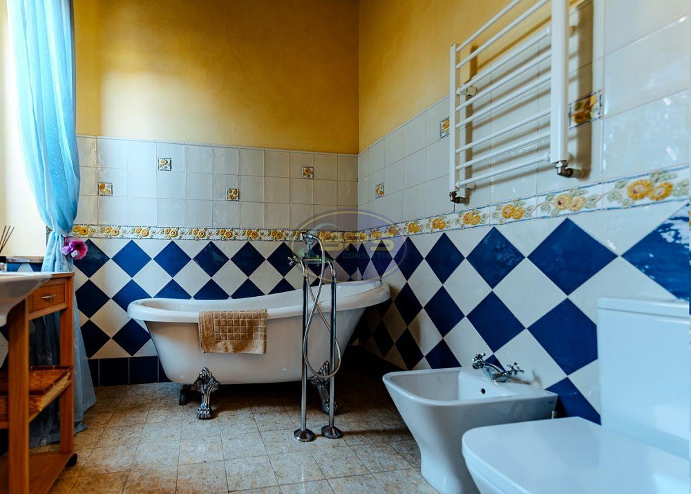 Продаж 1-поверховий Будинок з ділянкою 6.5 сот 135 кв.м 3 кімн.  Бурлача Балка - фото 5