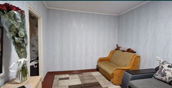 Продам 1-комнатную квартиру в центре п.Котовского с видом на парк Одесса