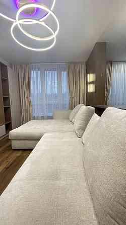 Продаж Квартира 2-кімнатна, 10/13 поверх на Південний б-р Ivano-Frankivs'k