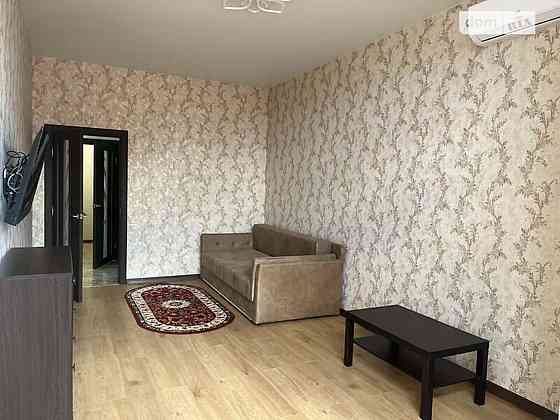 Оренда Квартира 2-кімнатна, 8/18 поверх на ул. Коперника Київ