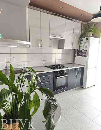 Продаж Квартира 2-кімнатна, 10/11 поверх на Будного С. Ternopil'