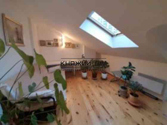 Продаж Квартира 5-кімнатна, 3/4 поверх на Саксаганского ул. Київ