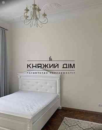 Оренда Квартира 4-кімнатна, 3/5 поверх на Вильгельма Котарбинского ул Киев