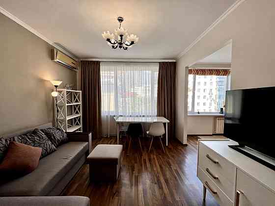 Продаж Квартира 2-кімнатна, 6/9 поверх на Барбюса Анри вул., д. 22-26 Kiev