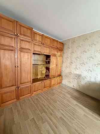Продаж Квартира 1-кімнатна, 3/23 поверх на Украинская ул., 6 Київ