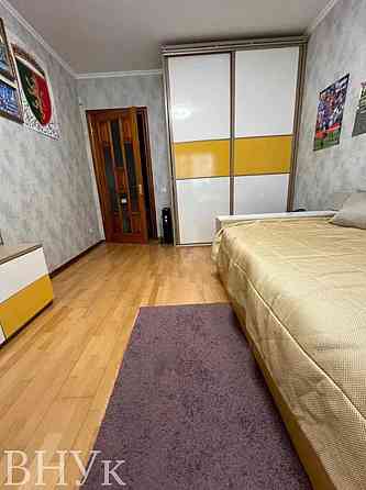 Продаж Квартира 3-кімнатна, 1/9 поверх на вул. Плугова Львів