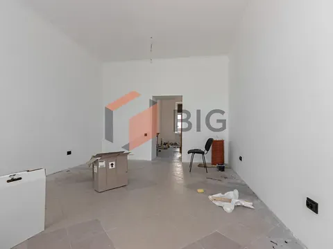 Продаж  площа 38 кв.м 1-й поверх на Варшавська вулиця 46 Львів - фото 8