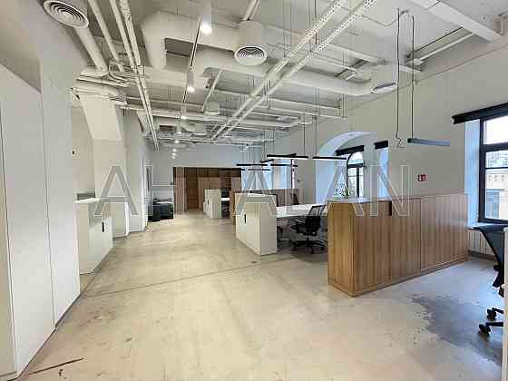 Оренда офісне приміщення на вул. Велика Васильківська приміщень - 4, поверх - 3/5 Киев