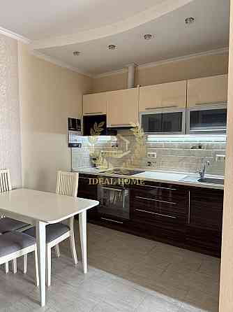 Продається 2 кімнатна квартира Оболонь Пріорка Київ