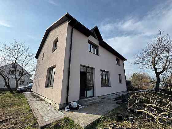 Продаж Будинок 3-кімнатний на вул. Степана Бандери Підрясне