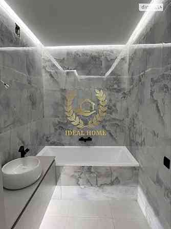 Продаж Квартира 2-кімнатна, 2/16 поверх на Голего Николая ул., 5 Kiev