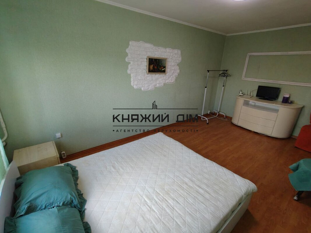 Оренда Квартира 2-кімнатна, 6/16 поверх на Березняковская ул. Київ - фото 2